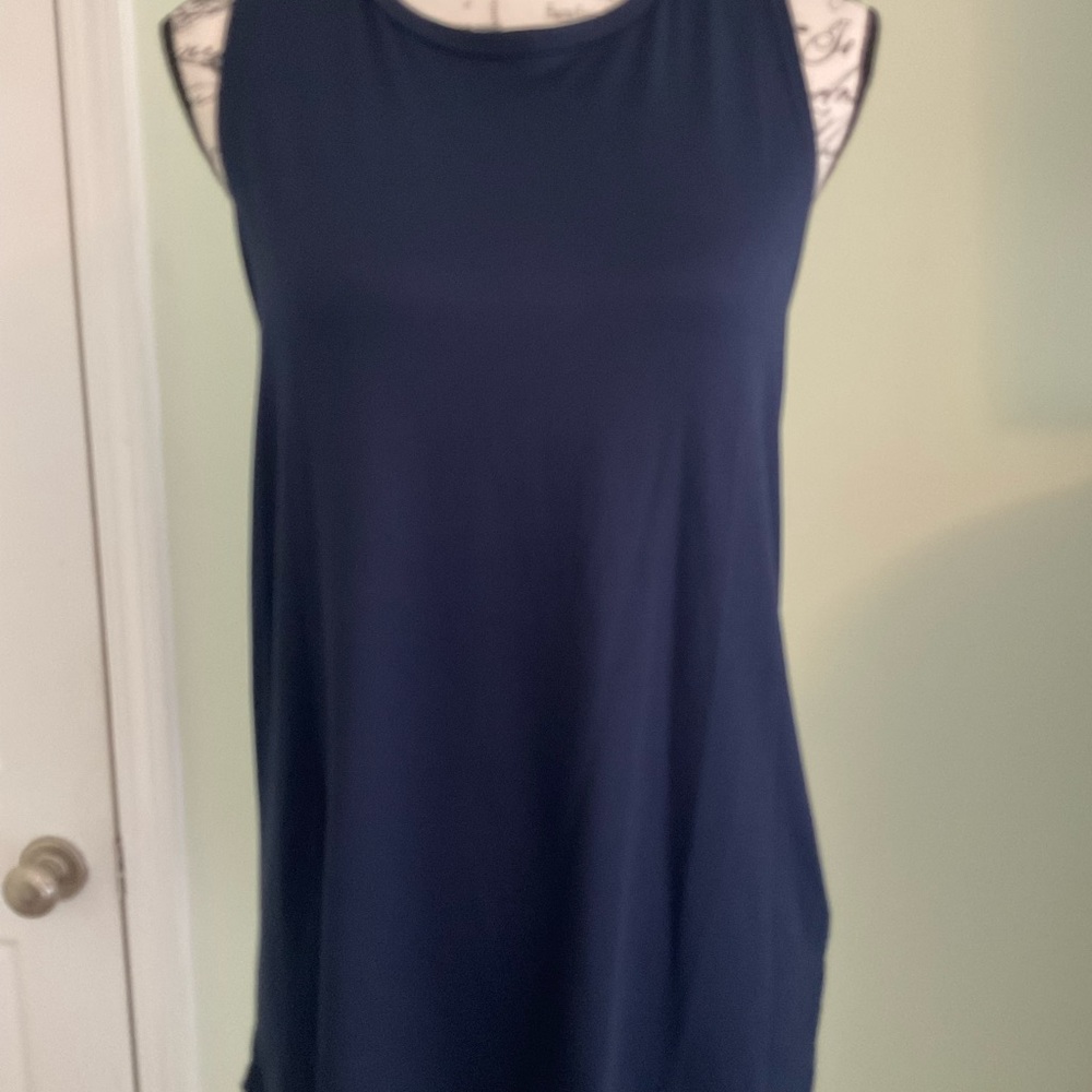 Magic fit cross back tank - Picture 2 of 8